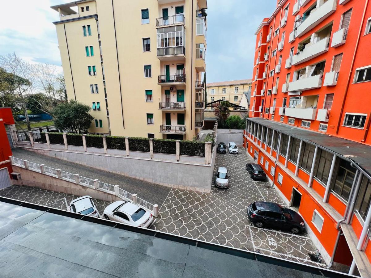 Casa Vacanza Elena Βερόνα Εξωτερικό φωτογραφία