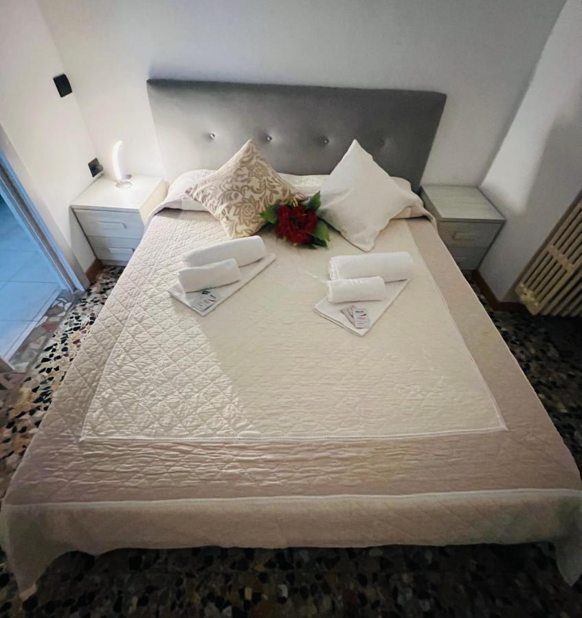 Casa Vacanza Elena Βερόνα Εξωτερικό φωτογραφία